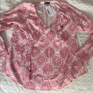 Long sleeve V-neck blouse